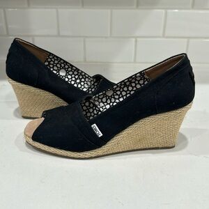 TOMS Women’s Classic Espadrille Wedge Sandals * Like New*